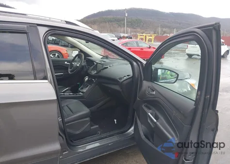 2014 Ford Escape Titanium из США, поврежденный, VIN 1FMCU9JX8EUB42304